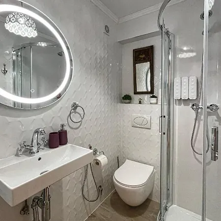 Apartament Versalles En